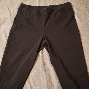 Black Cropped Dress Pant